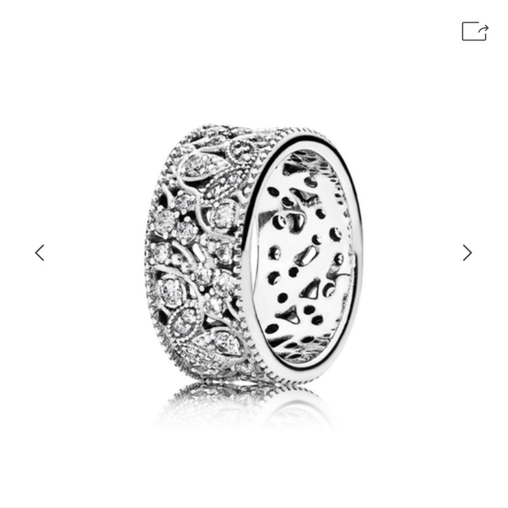 Pandora Shimmering Leaves Ring Clear CZ